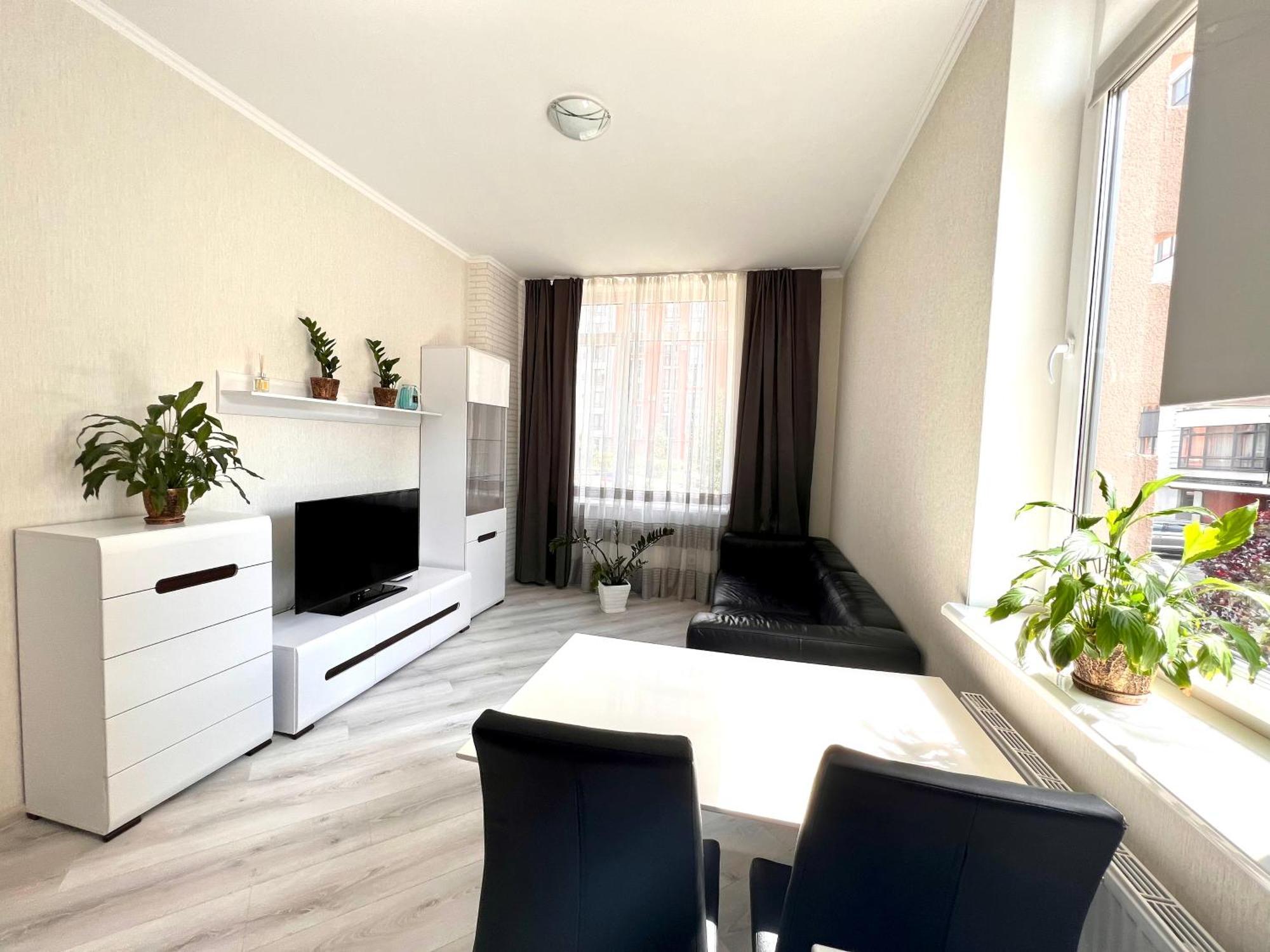 Osapart Beautiful Apartment In A Complex Semycvit Lviv Extérieur photo